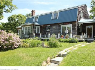 21 S Dyers Cove Rd, Harpswell, ME 04079