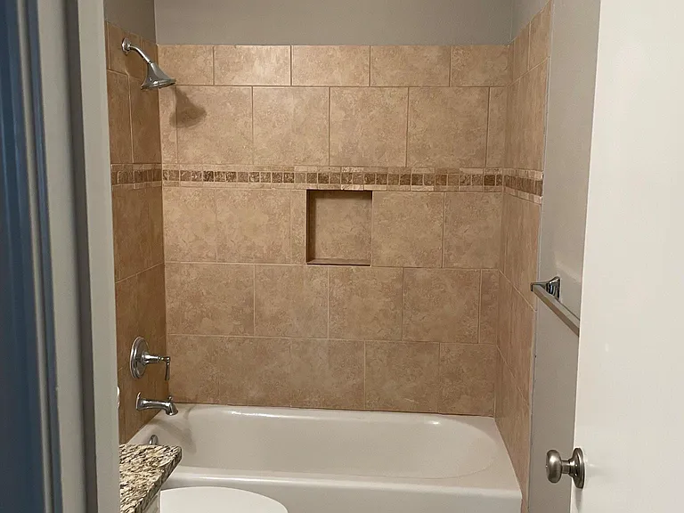 807 Rush Creek Dr — Photo 8