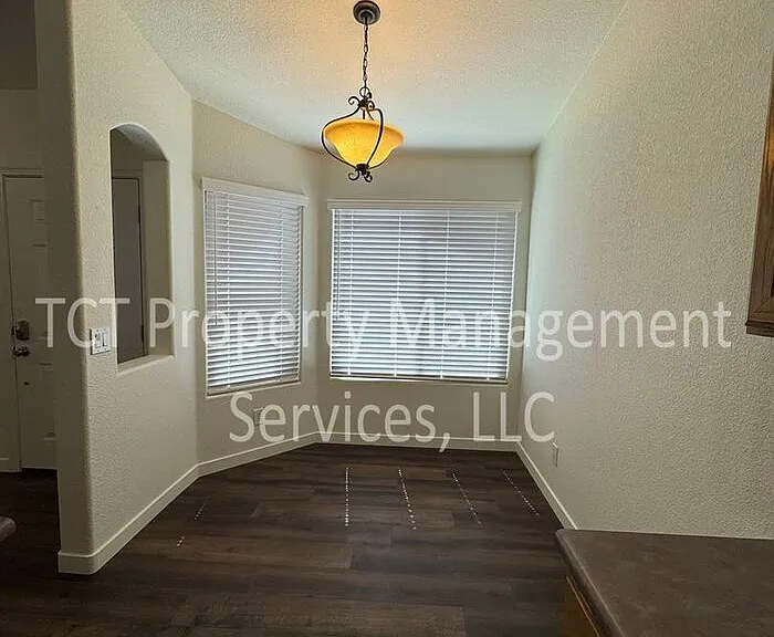9317 E Olla Ave — Photo 6