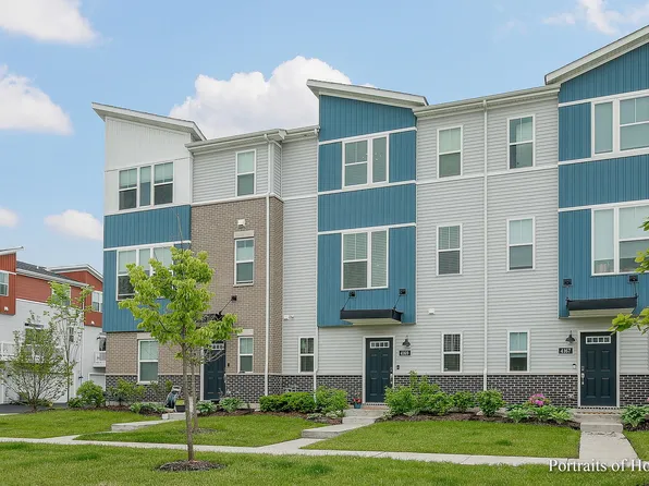 4169 Calder Ln, Aurora, IL 60504