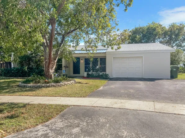 9830 NW 3rd Street, Pembroke Pines, FL 33024