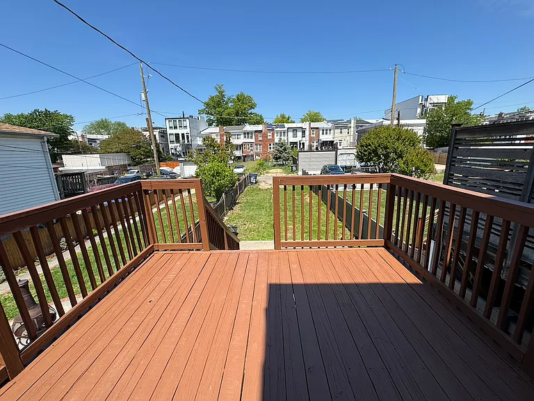 525 Shepherd St NW #A — Photo 8