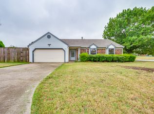 3620 Glenview Dr, Corinth, TX 76210