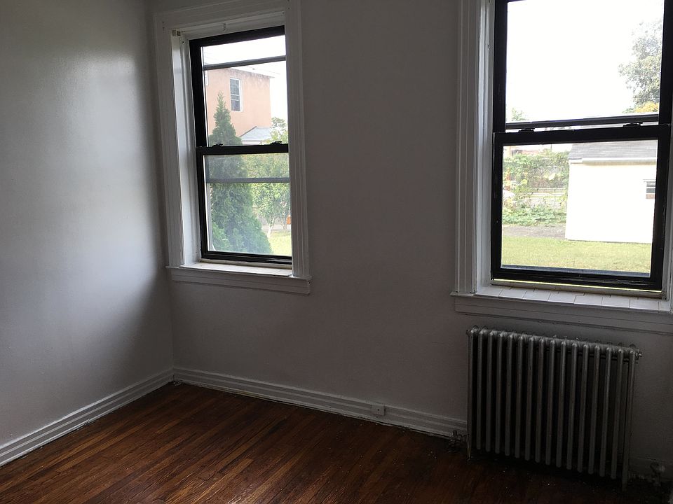 2nd image of 10615 217th St APT 2D