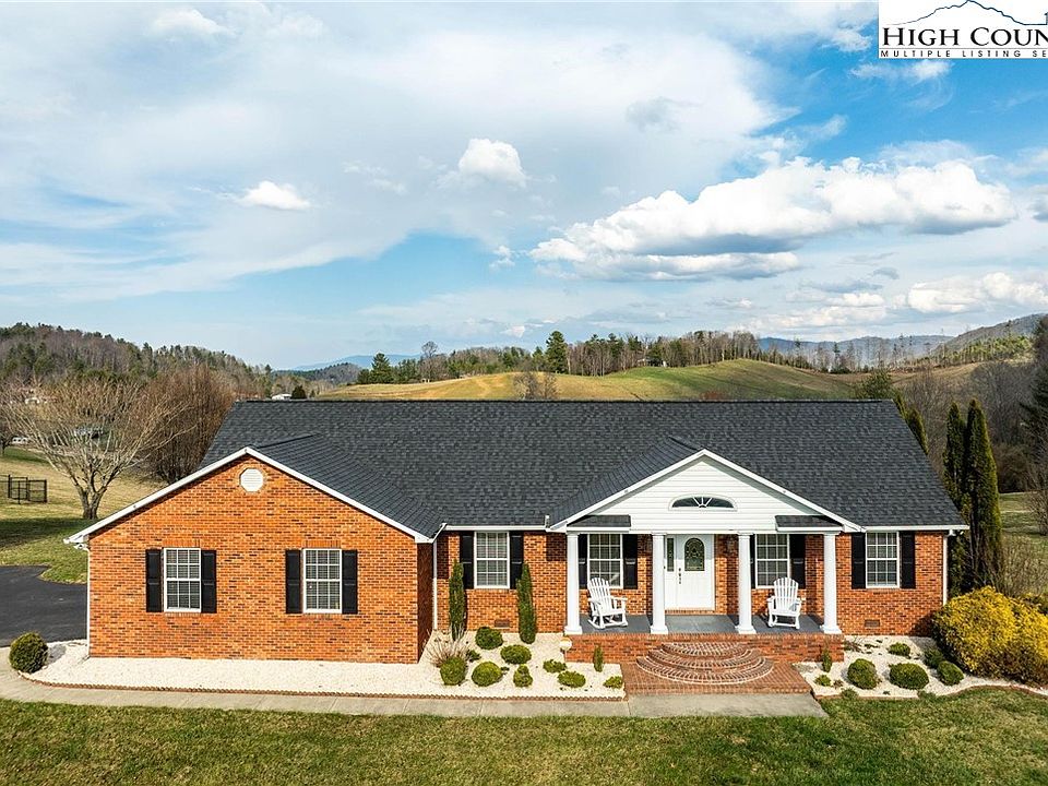 1st image of 1782 Harbin Hill Road