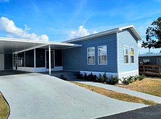 117 Oakhill Ridge Rd, Valrico, FL 33594