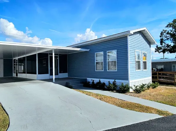 117 Oakhill Ridge Rd, Valrico, FL 33594