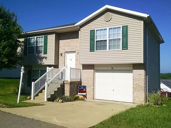 Briarwood Place Unit Front