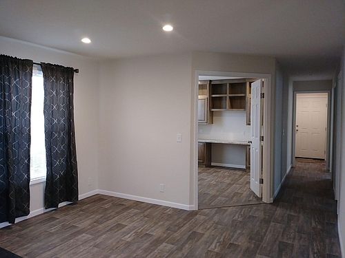 2nd image of 1877 Forestview Dr