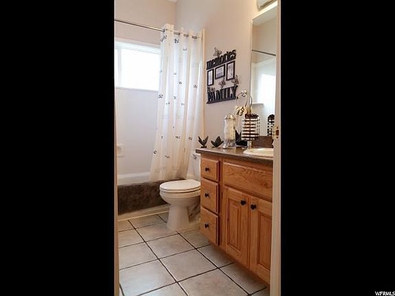 5th image of 9932 N Dorchester Dr