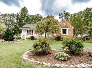 4025 Walters Dr, Chester, VA 23831