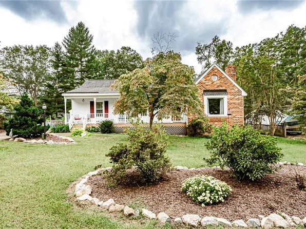 4025 Walters Dr, Chester, VA 23831