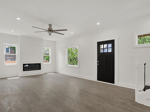 5th image of 263 Parkview Ave