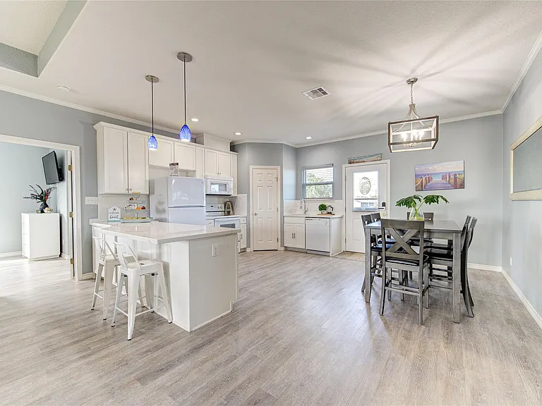 14110 Miramar Dr — Photo 20
