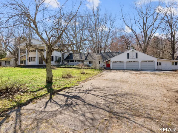 835 Monroe Turnpike, Monroe, CT 06468