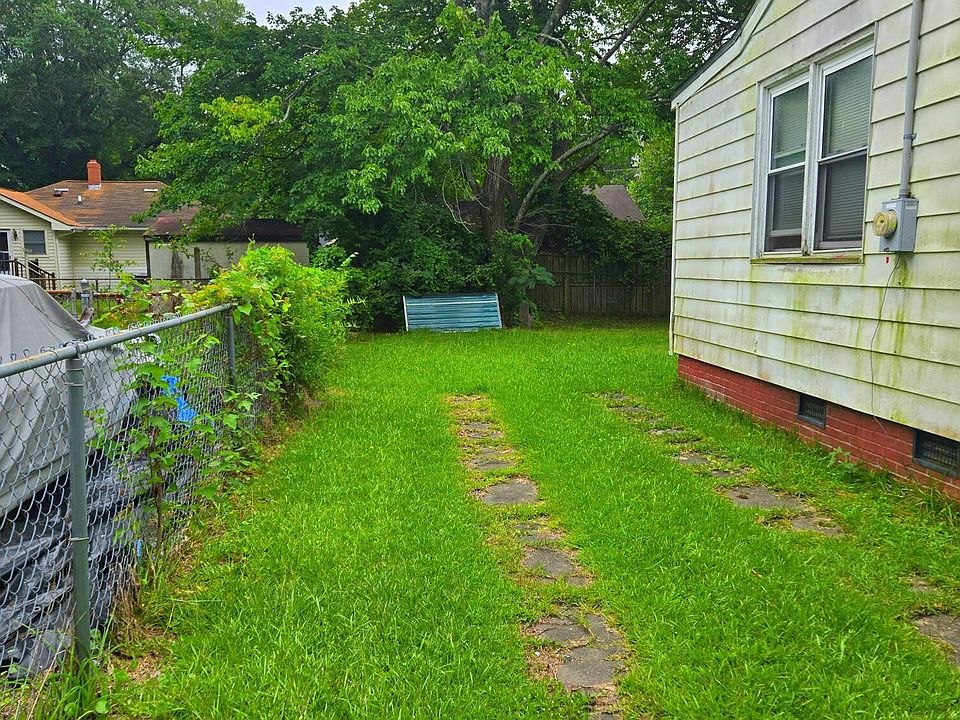 2nd image of 410 W Village Drive