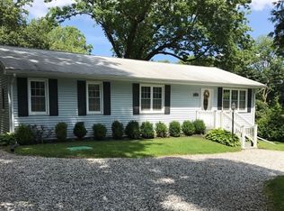 20 Hoffman Rd, Port Murray, NJ 07865