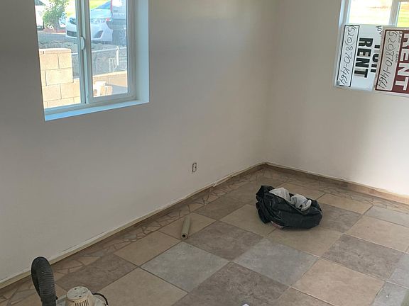 5th image of 219 S Avenue A