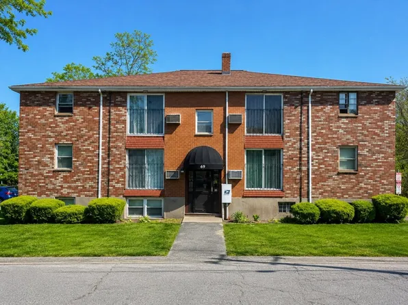 69 W Elm Ter APT 1, Brockton, MA 02301