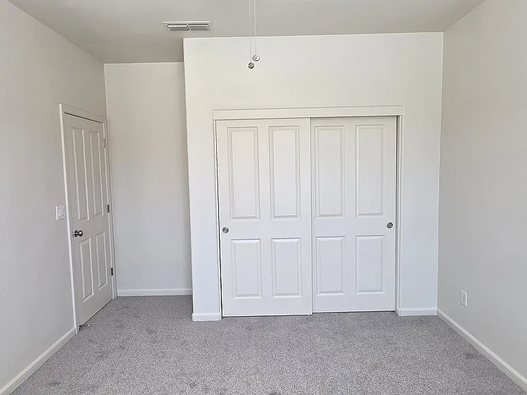 845 Bronze Ln — Photo 28