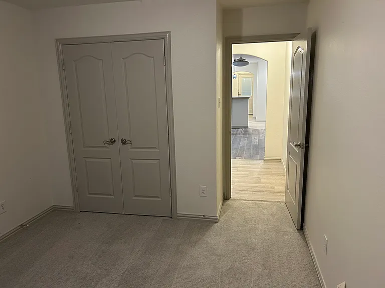 113 Cliff Heights Cir — Photo 12