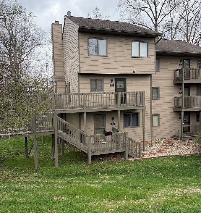 1st image of 9640 S Lake Ridge Dr