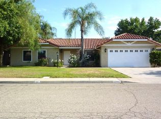 706 E Kip Patrick Dr, Reedley, CA 93654