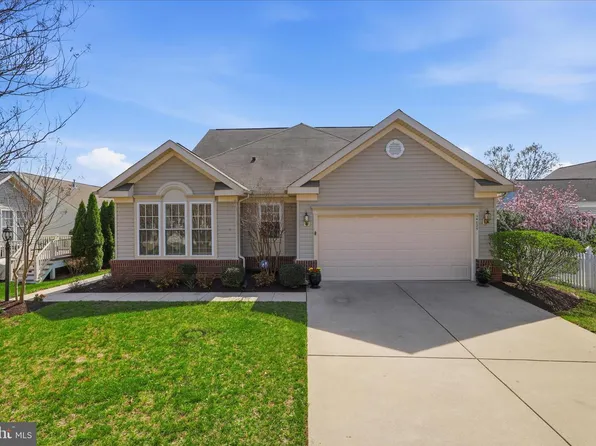 14025 Breeders Cup Dr, Gainesville, VA 20155