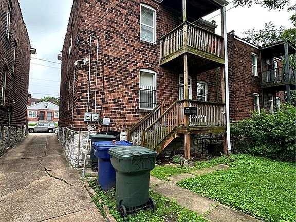 5th image of 3917 Cora Ave