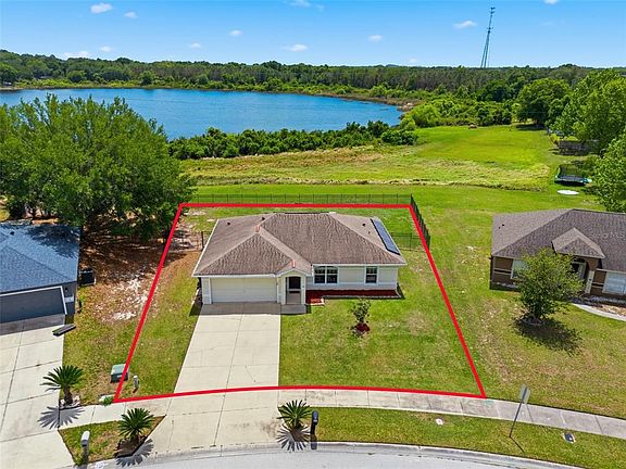 4th image of 502 Timber Run Ln