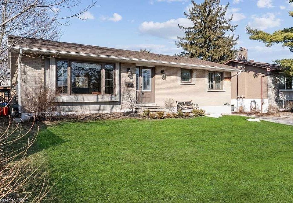 1st image of 1227 Holton Heights Dr