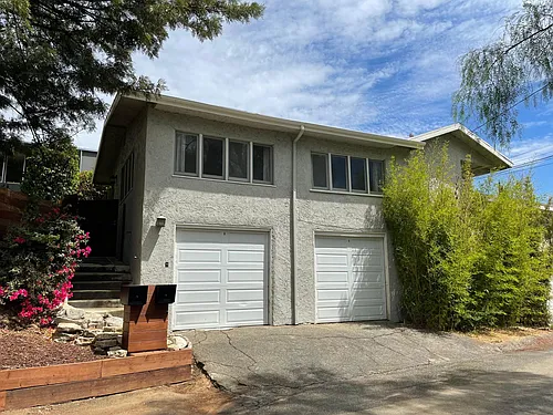 5033 Campo Rd Photo 1