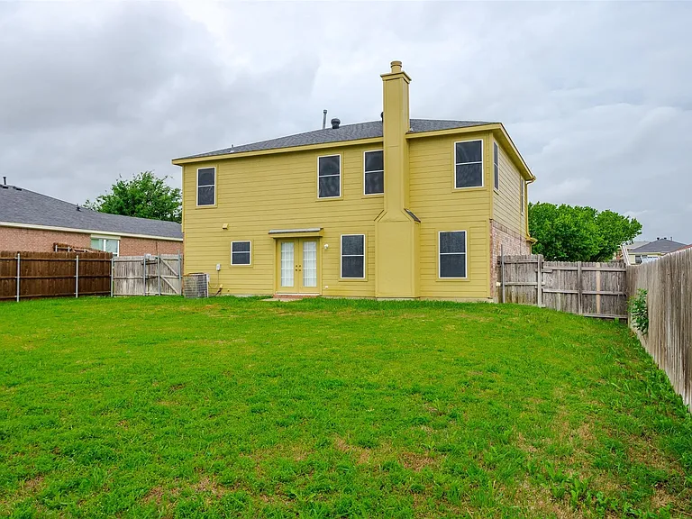 1308 Dundee Dr — Photo 22