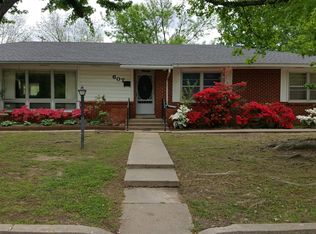 607 NW 1st St, Checotah, OK 74426