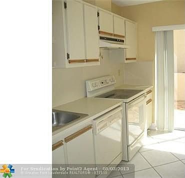5th image of 3420 Spring Bluff Pl #39