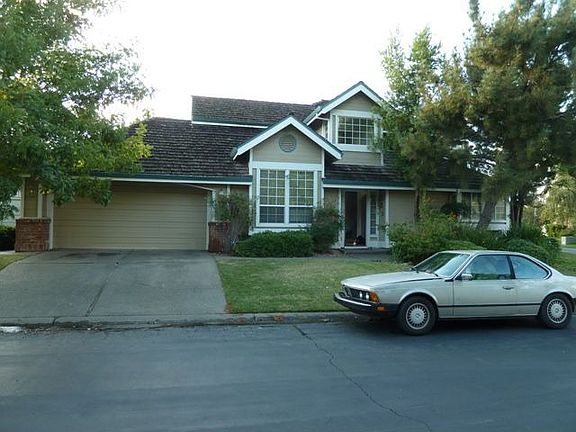 2nd image of 7690 W Bay Ln