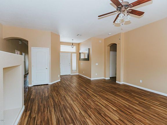 3rd image of 7649 W Desert Spirits Dr