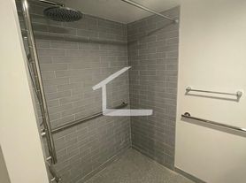 2 Ayr Rd