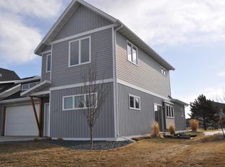 3817 Downing St, Bismarck, ND 58504