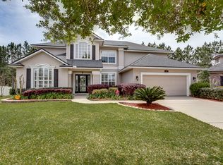 883 Songbird Dr, Orange Park, FL 32065