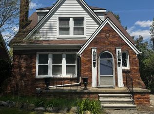 1007 Gardenia Ave, Royal Oak, MI 48067