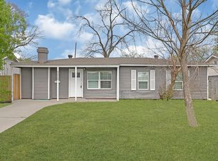 3515 Meadowlake Rd, Pasadena, TX 77503