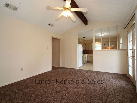 4th image of 569 Plaza Ct