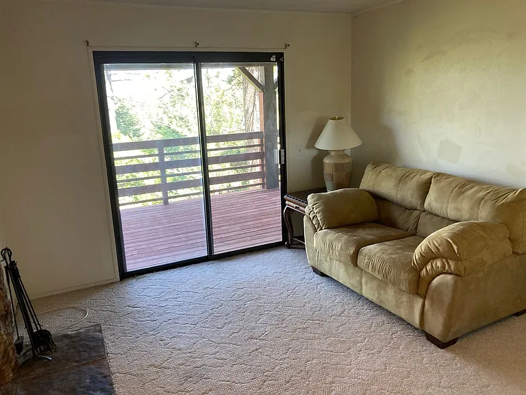 641 Virginia Ct — Photo 19
