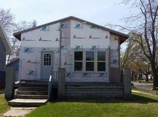 1621 Marshall St, Manitowoc, WI 54220