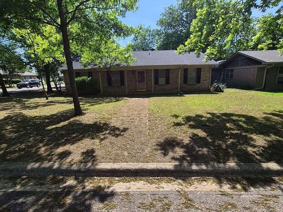 1st image of 3009 Canterbury Cir
