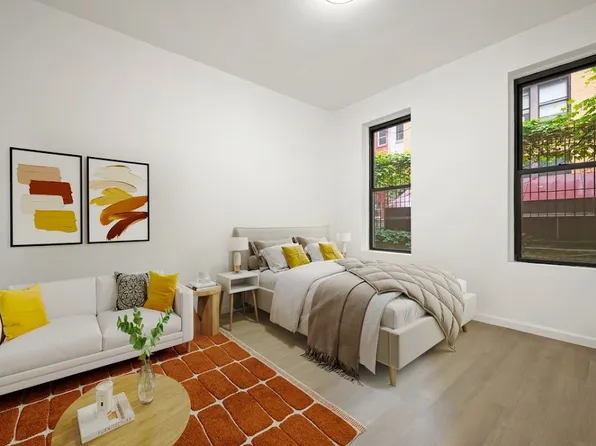 312 West 49th Street 1RW image 3 of 11