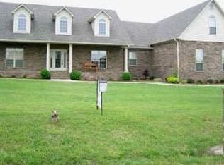 8611 Willow Creek Dr, Van Buren, AR 72956