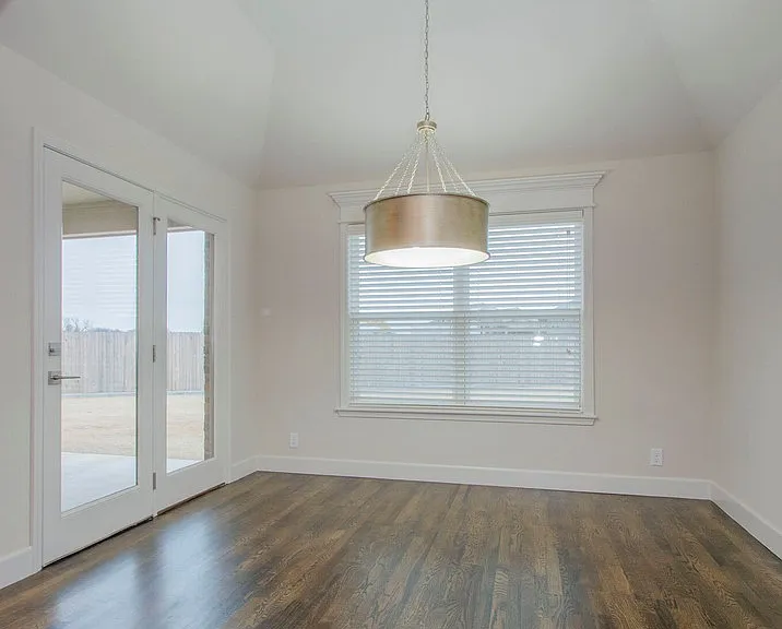 12537 S 75th East Ave — Photo 13