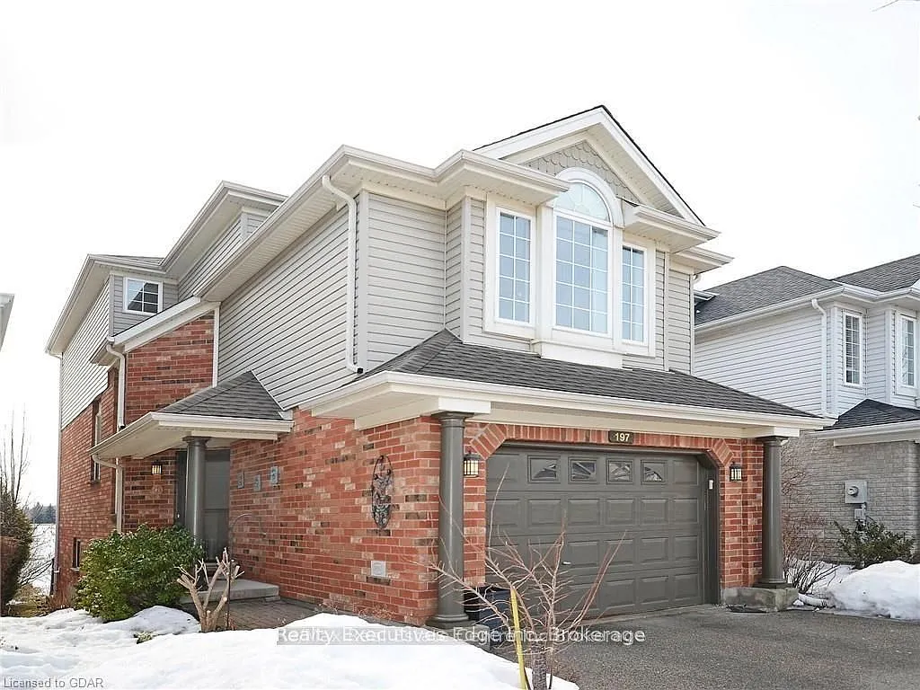 3 bed, $3,200 — Photo 1